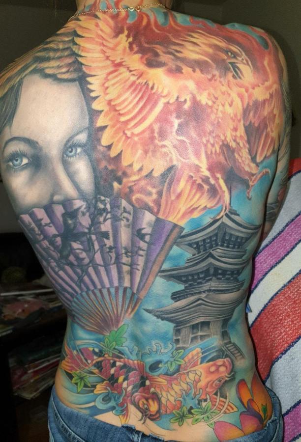 Tattoo Mit Restaurant Und Tattoo-studio * Mörtschach